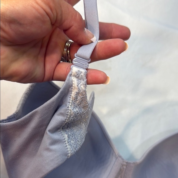 VS Body by Victoria, lined perfect coverage, periwinkle blue & lace, Size 34DD - Picture 9 of 14